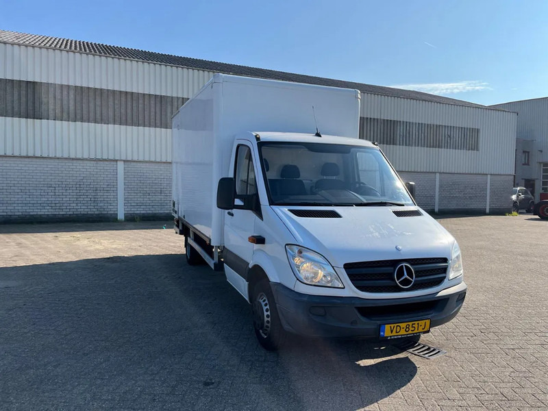 Mercedes-Benz Sprinter 513 2.2 CDI - Jakeluauto, Jatko-ohjaamo kevyt kuorma-auto: kuva Mercedes-Benz Sprinter 513 2.2 CDI - Jakeluauto, Jatko-ohjaamo kevyt kuorma-auto Mercedes-Benz Sprinter 513 2.2 CDI - Jakeluauto, Jatko-ohjaamo kevyt kuorma-auto: kuva Mercedes-Benz Sprinter 513 2.2 CDI - Jakeluauto, Jatko-ohjaamo kevyt kuorma-auto