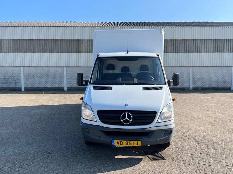 Mercedes-Benz Sprinter 513 2.2 CDI - Jakeluauto, Jatko-ohjaamo kevyt kuorma-auto: kuva Mercedes-Benz Sprinter 513 2.2 CDI - Jakeluauto, Jatko-ohjaamo kevyt kuorma-auto Mercedes-Benz Sprinter 513 2.2 CDI - Jakeluauto, Jatko-ohjaamo kevyt kuorma-auto: kuva Mercedes-Benz Sprinter 513 2.2 CDI - Jakeluauto, Jatko-ohjaamo kevyt kuorma-auto