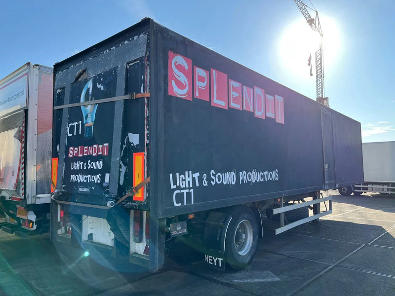 Netam-Fruehauf ONCRK 22110 - Umpikori puoliperävaunu: kuva Netam-Fruehauf ONCRK 22110 - Umpikori puoliperävaunu Netam-Fruehauf ONCRK 22110 - Umpikori puoliperävaunu: kuva Netam-Fruehauf ONCRK 22110 - Umpikori puoliperävaunu