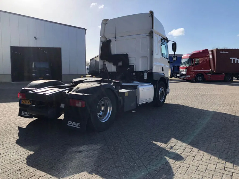 DAF CF 400 FT EURO 6 - Vetopöytäauto: kuva DAF CF 400 FT EURO 6 - Vetopöytäauto DAF CF 400 FT EURO 6 - Vetopöytäauto: kuva DAF CF 400 FT EURO 6 - Vetopöytäauto