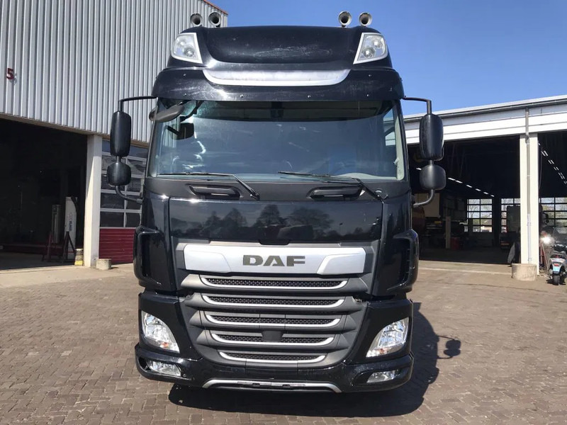 DAF CF 480 FT EURO 6 HYDRAULICS - Vetopöytäauto: kuva DAF CF 480 FT EURO 6 HYDRAULICS - Vetopöytäauto DAF CF 480 FT EURO 6 HYDRAULICS - Vetopöytäauto: kuva DAF CF 480 FT EURO 6 HYDRAULICS - Vetopöytäauto