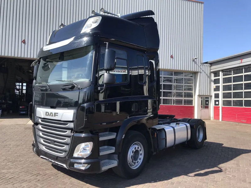 DAF CF 480 FT EURO 6 HYDRAULICS - Vetopöytäauto: kuva DAF CF 480 FT EURO 6 HYDRAULICS - Vetopöytäauto DAF CF 480 FT EURO 6 HYDRAULICS - Vetopöytäauto: kuva DAF CF 480 FT EURO 6 HYDRAULICS - Vetopöytäauto