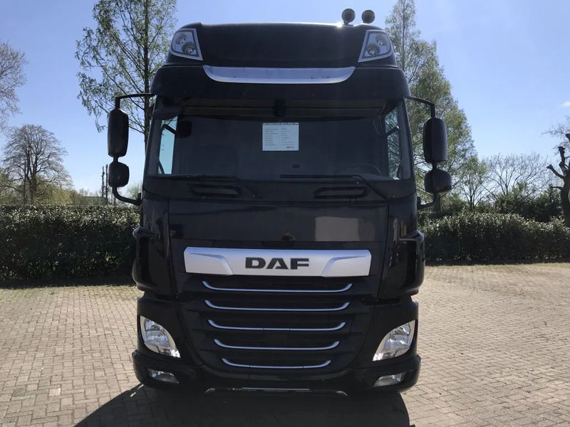 DAF CF 480 FT EURO 6 HYDRAULICS - Vetopöytäauto: kuva DAF CF 480 FT EURO 6 HYDRAULICS - Vetopöytäauto DAF CF 480 FT EURO 6 HYDRAULICS - Vetopöytäauto: kuva DAF CF 480 FT EURO 6 HYDRAULICS - Vetopöytäauto