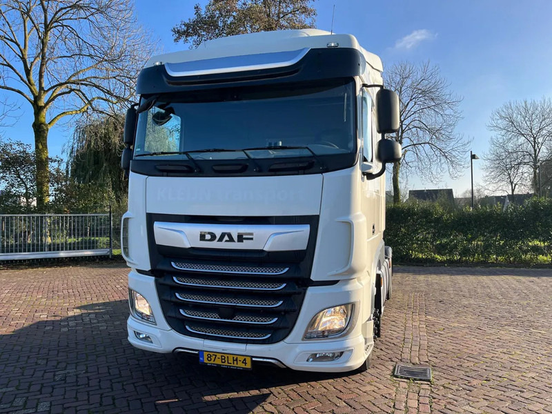 DAF XF 450 FT - Vetopöytäauto: kuva DAF XF 450 FT - Vetopöytäauto DAF XF 450 FT - Vetopöytäauto: kuva DAF XF 450 FT - Vetopöytäauto