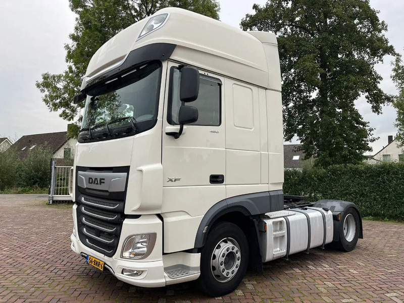 DAF XF 480 FT - Vetopöytäauto: kuva DAF XF 480 FT - Vetopöytäauto DAF XF 480 FT - Vetopöytäauto: kuva DAF XF 480 FT - Vetopöytäauto