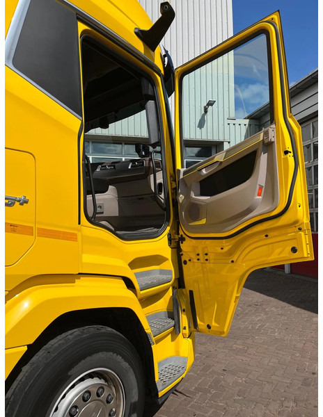 Vetopöytäauto DAF XG+ 450 FT: kuva Vetopöytäauto DAF XG+ 450 FT