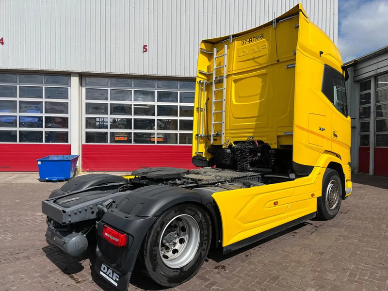 Vetopöytäauto DAF XG+ 450 FT: kuva Vetopöytäauto DAF XG+ 450 FT