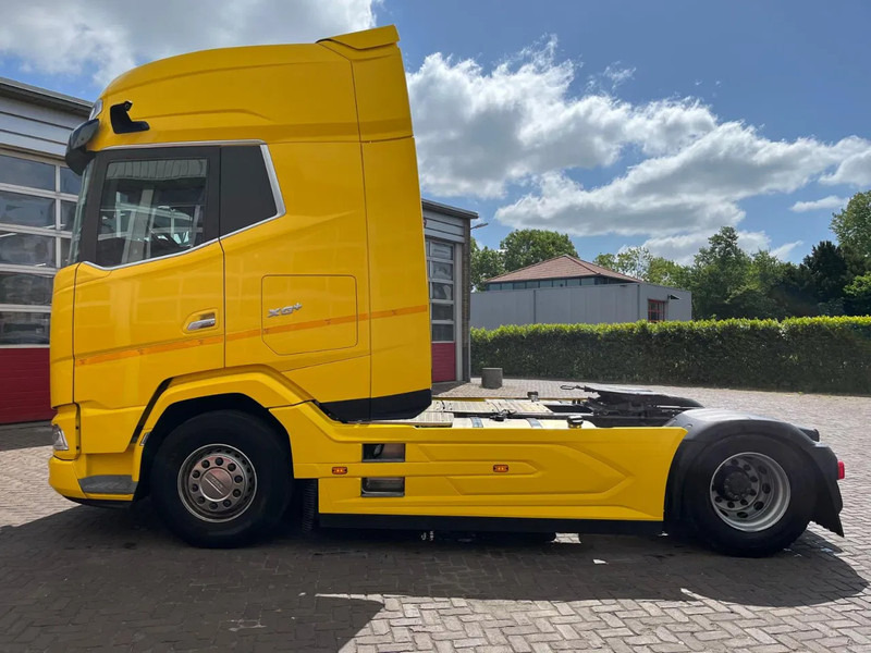 Vetopöytäauto DAF XG+ 450 FT: kuva Vetopöytäauto DAF XG+ 450 FT