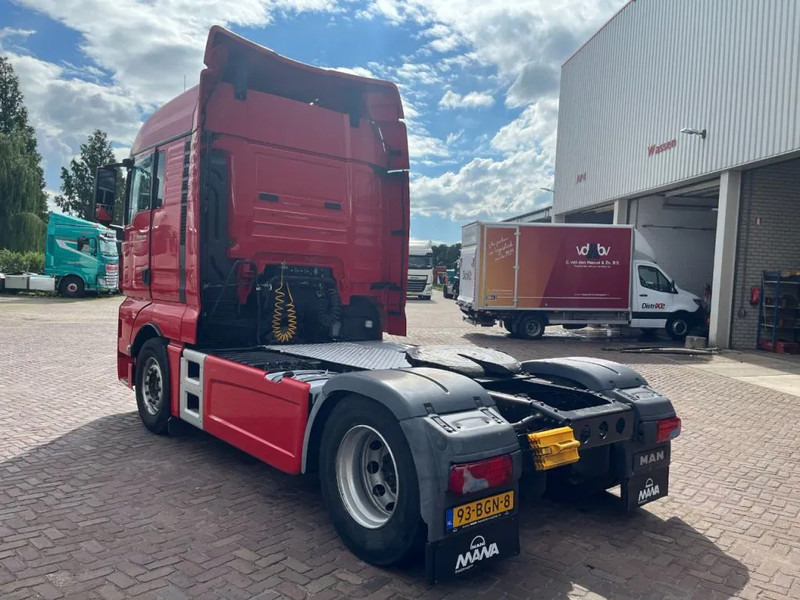 MAN TGX 18.400 EURO 6 - Vetopöytäauto: kuva MAN TGX 18.400 EURO 6 - Vetopöytäauto MAN TGX 18.400 EURO 6 - Vetopöytäauto: kuva MAN TGX 18.400 EURO 6 - Vetopöytäauto