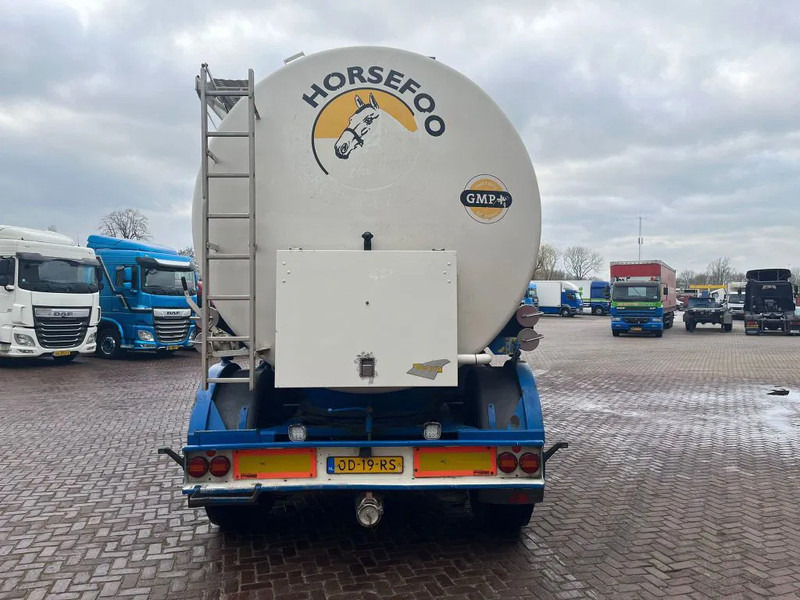 WELGRO 90 WSL 33 22 - Säiliöpuoliperävaunu: kuva WELGRO 90 WSL 33 22 - Säiliöpuoliperävaunu WELGRO 90 WSL 33 22 - Säiliöpuoliperävaunu: kuva WELGRO 90 WSL 33 22 - Säiliöpuoliperävaunu