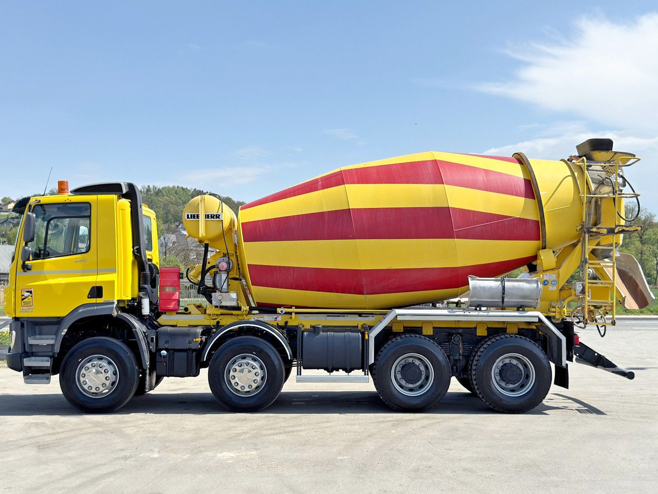 DAF CF 440 * Betonmischer * 8x4 - Betoniauto: kuva DAF CF 440 * Betonmischer * 8x4 - Betoniauto DAF CF 440 * Betonmischer * 8x4 - Betoniauto: kuva DAF CF 440 * Betonmischer * 8x4 - Betoniauto