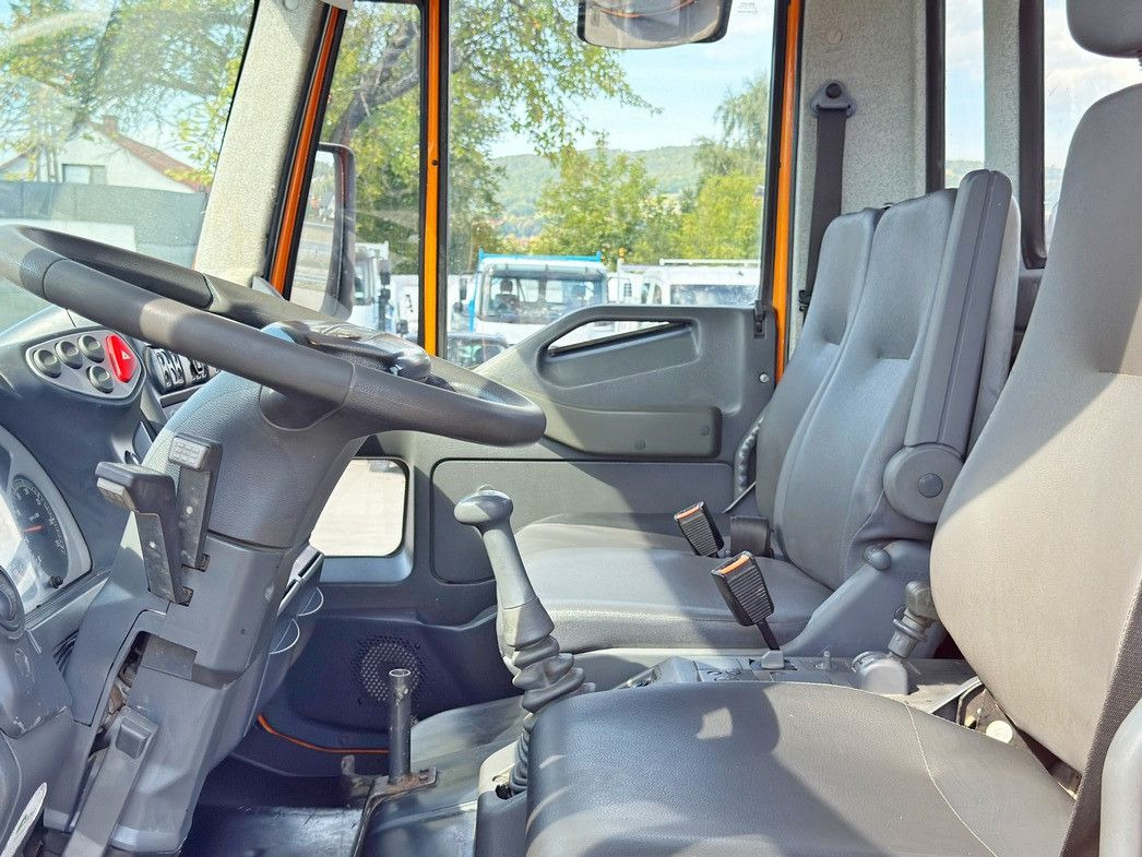 Leasing  Iveco EUROCARGO 120E18 * HMF 403 K1 * TOPZUSTAND Iveco EUROCARGO 120E18 * HMF 403 K1 * TOPZUSTAND: kuva Leasing  Iveco EUROCARGO 120E18 * HMF 403 K1 * TOPZUSTAND Iveco EUROCARGO 120E18 * HMF 403 K1 * TOPZUSTAND