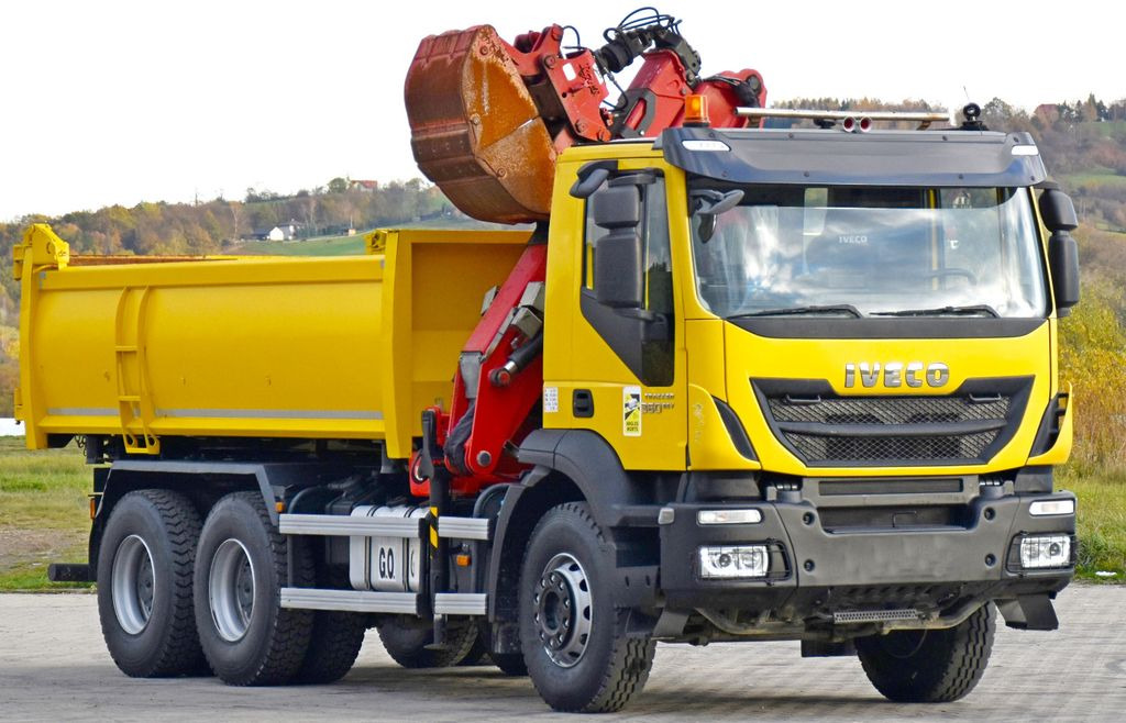 Iveco TRAKKER 360 * Kipper 4,90m* KRAN/FUNK*6x4 - Kippiauto kuorma-auto, Nosturiauto: kuva Iveco TRAKKER 360 * Kipper 4,90m* KRAN/FUNK*6x4 - Kippiauto kuorma-auto, Nosturiauto Iveco TRAKKER 360 * Kipper 4,90m* KRAN/FUNK*6x4 - Kippiauto kuorma-auto, Nosturiauto: kuva Iveco TRAKKER 360 * Kipper 4,90m* KRAN/FUNK*6x4 - Kippiauto kuorma-auto, Nosturiauto