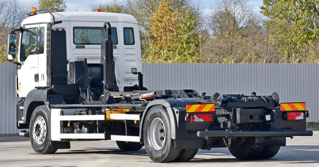 MAN TGS 18.320 Abrollkipper * Top Zustand! MAN TGS 18.320 Abrollkipper * Top Zustand! - Koukkulava kuorma-auto: kuva MAN TGS 18.320 Abrollkipper * Top Zustand! MAN TGS 18.320 Abrollkipper * Top Zustand! - Koukkulava kuorma-auto MAN TGS 18.320 Abrollkipper * Top Zustand! MAN TGS 18.320 Abrollkipper * Top Zustand! - Koukkulava kuorma-auto: kuva MAN TGS 18.320 Abrollkipper * Top Zustand! MAN TGS 18.320 Abrollkipper * Top Zustand! - Koukkulava kuorma-auto