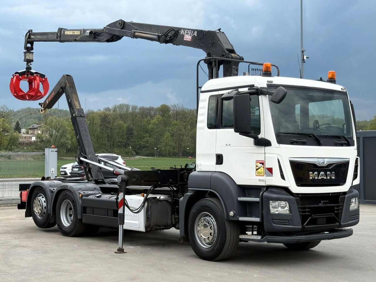 MAN TGS 26.400 Abrollkipper* KESLA 2114Z* TOP - Koukkulava kuorma-auto, Nosturiauto: kuva MAN TGS 26.400 Abrollkipper* KESLA 2114Z* TOP - Koukkulava kuorma-auto, Nosturiauto MAN TGS 26.400 Abrollkipper* KESLA 2114Z* TOP - Koukkulava kuorma-auto, Nosturiauto: kuva MAN TGS 26.400 Abrollkipper* KESLA 2114Z* TOP - Koukkulava kuorma-auto, Nosturiauto