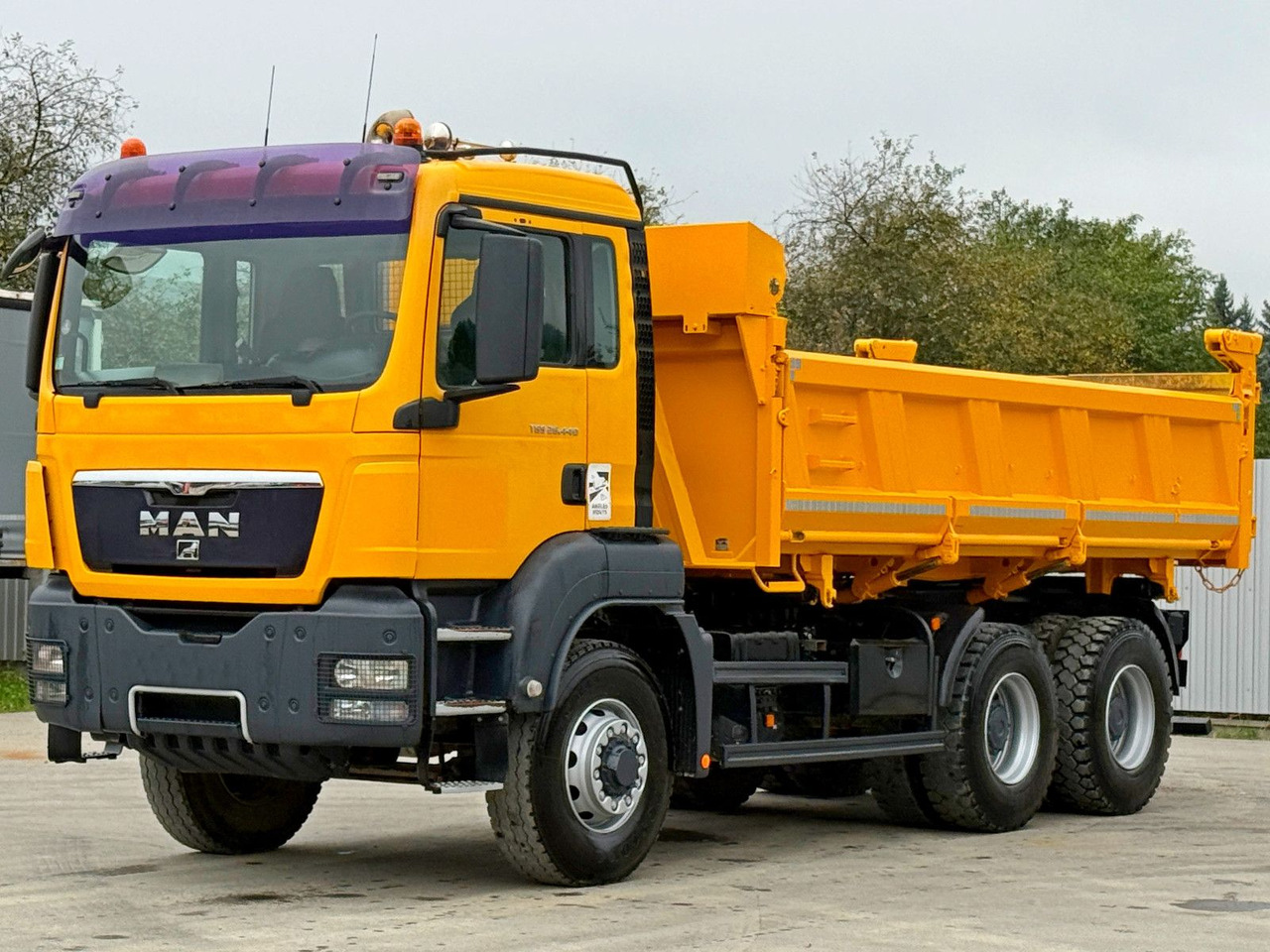 MAN TGS 26.440 * Kipper 5,20m+BORDMATIC * 6x6 * TOP - Kippiauto kuorma-auto, Nosturiauto: kuva MAN TGS 26.440 * Kipper 5,20m+BORDMATIC * 6x6 * TOP - Kippiauto kuorma-auto, Nosturiauto MAN TGS 26.440 * Kipper 5,20m+BORDMATIC * 6x6 * TOP - Kippiauto kuorma-auto, Nosturiauto: kuva MAN TGS 26.440 * Kipper 5,20m+BORDMATIC * 6x6 * TOP - Kippiauto kuorma-auto, Nosturiauto
