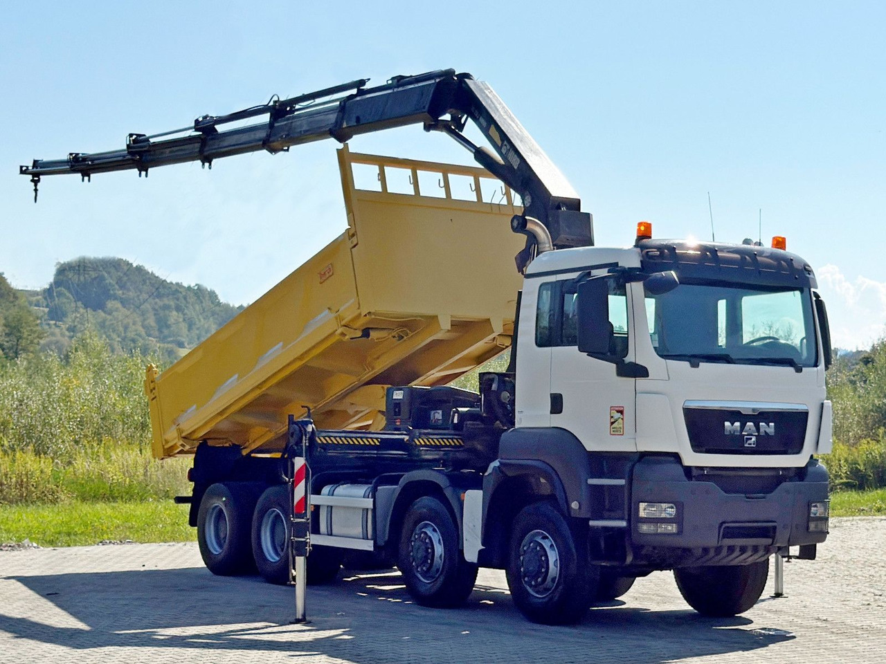 MAN TGS 32.510 * HIAB 288 EP - 5HIDUO/ FUNK * 8x8 - Kippiauto kuorma-auto, Nosturiauto: kuva MAN TGS 32.510 * HIAB 288 EP - 5HIDUO/ FUNK * 8x8 - Kippiauto kuorma-auto, Nosturiauto MAN TGS 32.510 * HIAB 288 EP - 5HIDUO/ FUNK * 8x8 - Kippiauto kuorma-auto, Nosturiauto: kuva MAN TGS 32.510 * HIAB 288 EP - 5HIDUO/ FUNK * 8x8 - Kippiauto kuorma-auto, Nosturiauto