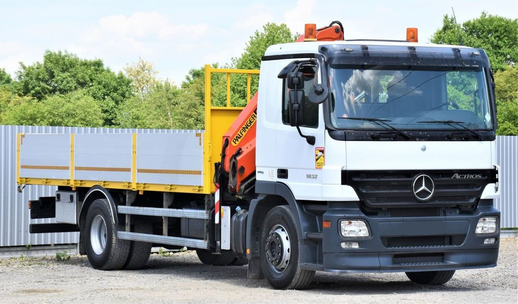 Mercedes-Benz ACTROS 1832 PRITSCHE 6,70m * PK 15500*TOPZUSTAND Mercedes-Benz ACTROS 1832 PRITSCHE 6,70m * PK 15500*TOPZUSTAND - Nosturiauto: kuva Mercedes-Benz ACTROS 1832 PRITSCHE 6,70m * PK 15500*TOPZUSTAND Mercedes-Benz ACTROS 1832 PRITSCHE 6,70m * PK 15500*TOPZUSTAND - Nosturiauto Mercedes-Benz ACTROS 1832 PRITSCHE 6,70m * PK 15500*TOPZUSTAND Mercedes-Benz ACTROS 1832 PRITSCHE 6,70m * PK 15500*TOPZUSTAND - Nosturiauto: kuva Mercedes-Benz ACTROS 1832 PRITSCHE 6,70m * PK 15500*TOPZUSTAND Mercedes-Benz ACTROS 1832 PRITSCHE 6,70m * PK 15500*TOPZUSTAND - Nosturiauto