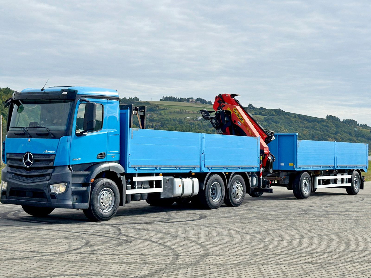 Mercedes-Benz ANTOS 2545*PK 26002-EHE+JIB PJ060A+Anhänger/FUNK - Nosturiauto: kuva  Mercedes-Benz ANTOS 2545*PK 26002-EHE+JIB PJ060A+Anhänger/FUNK - Nosturiauto Mercedes-Benz ANTOS 2545*PK 26002-EHE+JIB PJ060A+Anhänger/FUNK - Nosturiauto: kuva  Mercedes-Benz ANTOS 2545*PK 26002-EHE+JIB PJ060A+Anhänger/FUNK - Nosturiauto