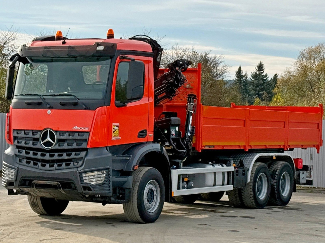 Mercedes-Benz AROCS 2640 *HIAB 144 BS - 3/FUNK + * 6x4 - Nosturiauto: kuva Mercedes-Benz AROCS 2640 *HIAB 144 BS - 3/FUNK + * 6x4 - Nosturiauto Mercedes-Benz AROCS 2640 *HIAB 144 BS - 3/FUNK + * 6x4 - Nosturiauto: kuva Mercedes-Benz AROCS 2640 *HIAB 144 BS - 3/FUNK + * 6x4 - Nosturiauto