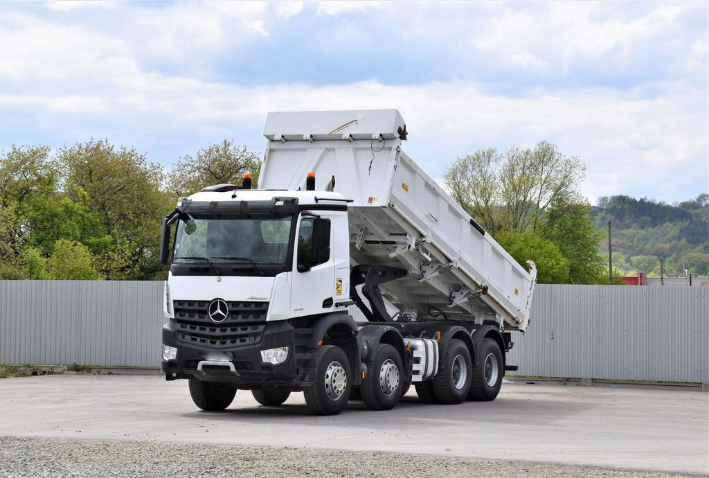 Mercedes-Benz AROCS 3243* KIPPER 6,00 + BORDMATIC / 8x4 - Kippiauto kuorma-auto: kuva Mercedes-Benz AROCS 3243* KIPPER 6,00 + BORDMATIC / 8x4 - Kippiauto kuorma-auto Mercedes-Benz AROCS 3243* KIPPER 6,00 + BORDMATIC / 8x4 - Kippiauto kuorma-auto: kuva Mercedes-Benz AROCS 3243* KIPPER 6,00 + BORDMATIC / 8x4 - Kippiauto kuorma-auto