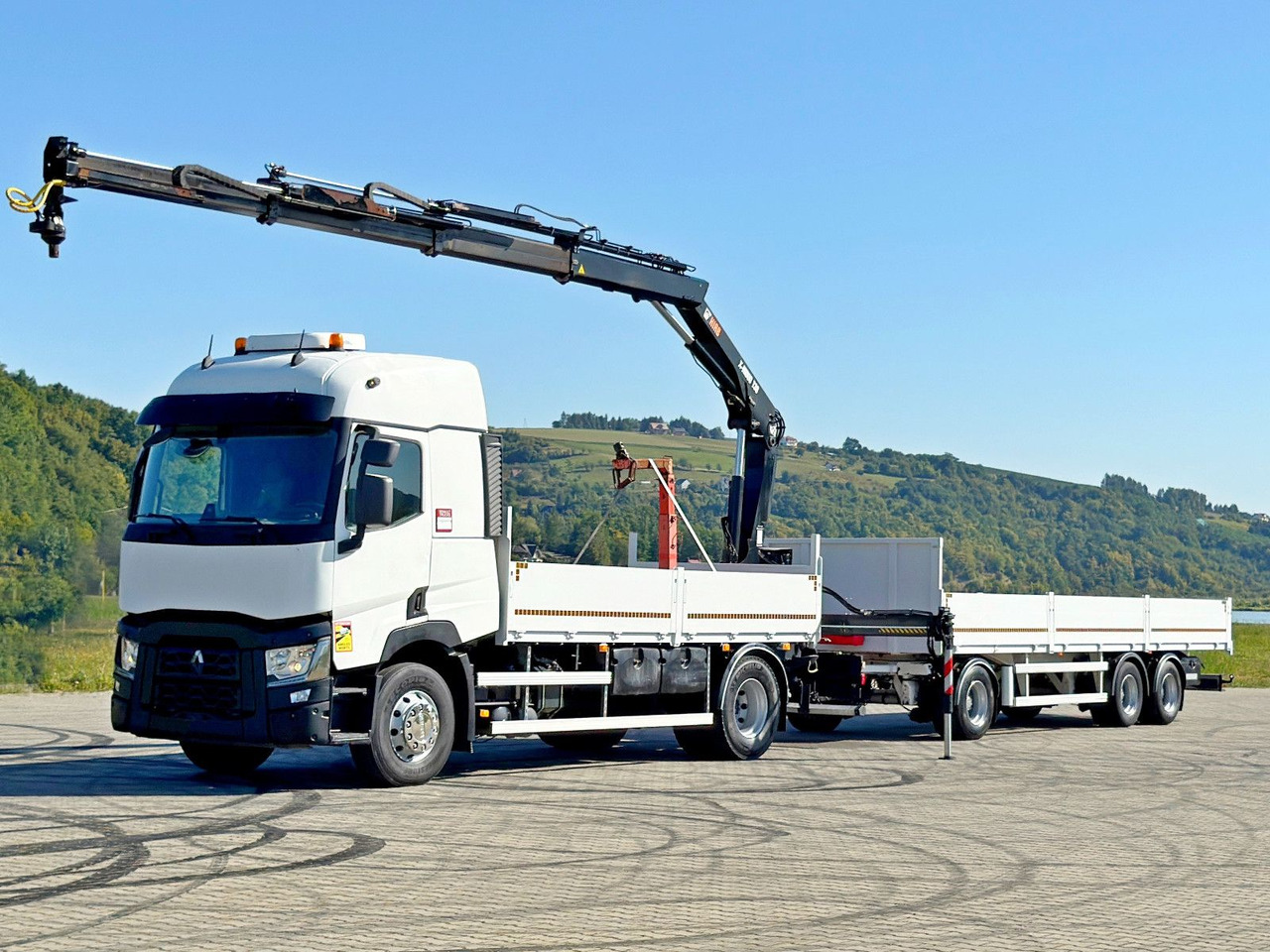 Renault C 440* HIAB X-HIDUO 138 B-3 + FUNK + Anhänger - Nosturiauto: kuva Renault C 440* HIAB X-HIDUO 138 B-3 + FUNK + Anhänger - Nosturiauto Renault C 440* HIAB X-HIDUO 138 B-3 + FUNK + Anhänger - Nosturiauto: kuva Renault C 440* HIAB X-HIDUO 138 B-3 + FUNK + Anhänger - Nosturiauto