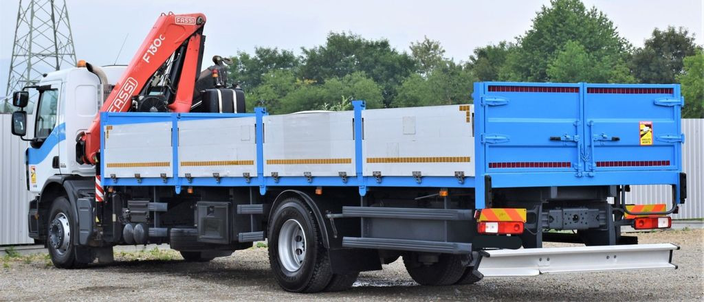 Leasing Renault Premium 320 DXI* FASSI F130AC.23 * FUNK  Renault Premium 320 DXI* FASSI F130AC.23 * FUNK: kuva Leasing Renault Premium 320 DXI* FASSI F130AC.23 * FUNK  Renault Premium 320 DXI* FASSI F130AC.23 * FUNK