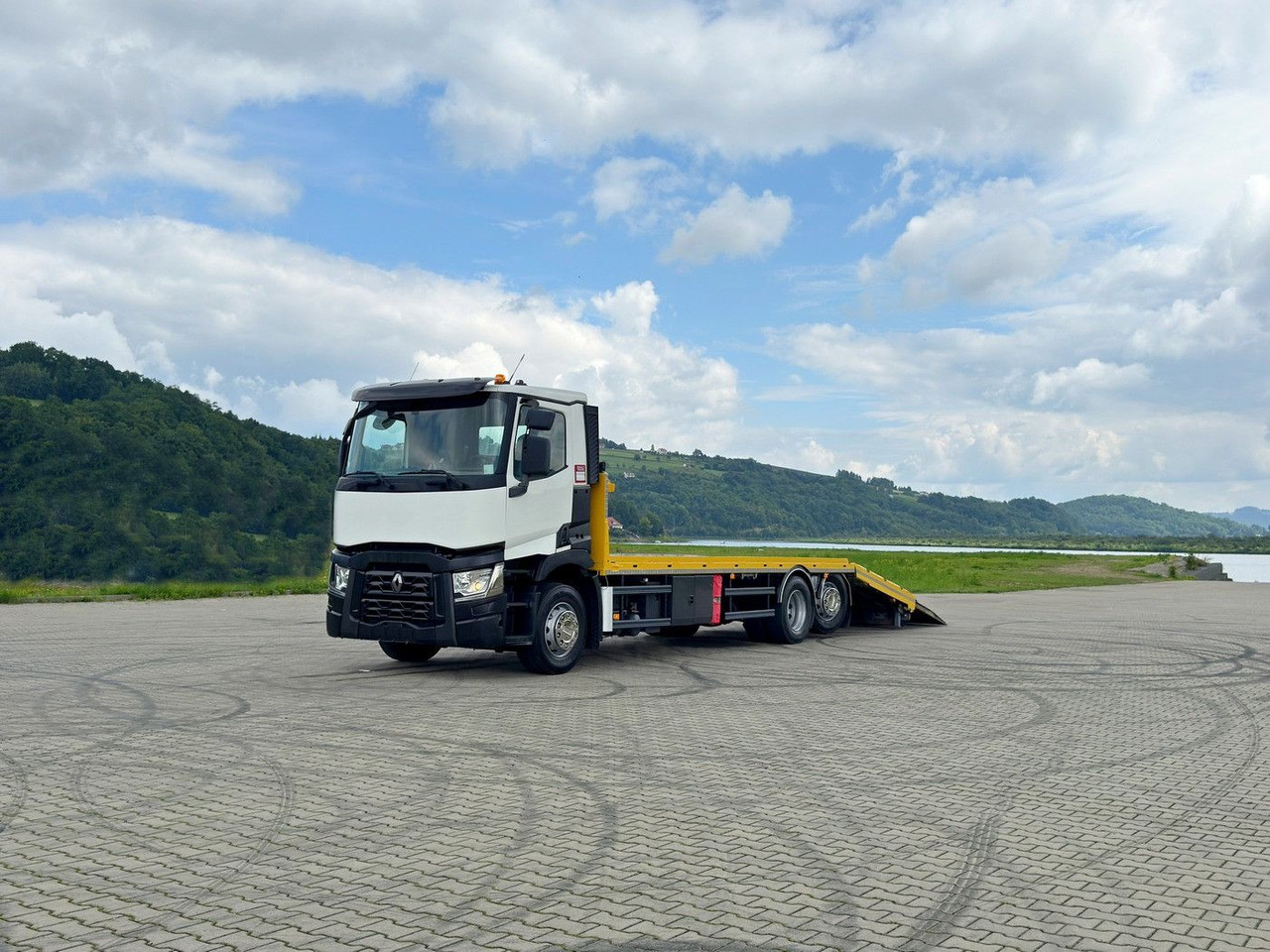 Renault T 430* ABSCHLEPPWAGEN 9,35 m * 6x4 - Hinausauto: kuva Renault T 430* ABSCHLEPPWAGEN 9,35 m * 6x4 - Hinausauto Renault T 430* ABSCHLEPPWAGEN 9,35 m * 6x4 - Hinausauto: kuva Renault T 430* ABSCHLEPPWAGEN 9,35 m * 6x4 - Hinausauto