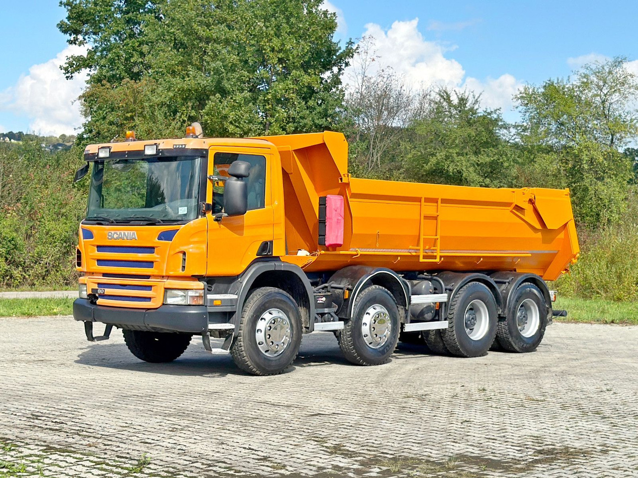 Scania P 380 Kipper * 8x4 * TOPZUSTAND - Kippiauto kuorma-auto: kuva Scania P 380 Kipper * 8x4 * TOPZUSTAND - Kippiauto kuorma-auto Scania P 380 Kipper * 8x4 * TOPZUSTAND - Kippiauto kuorma-auto: kuva Scania P 380 Kipper * 8x4 * TOPZUSTAND - Kippiauto kuorma-auto