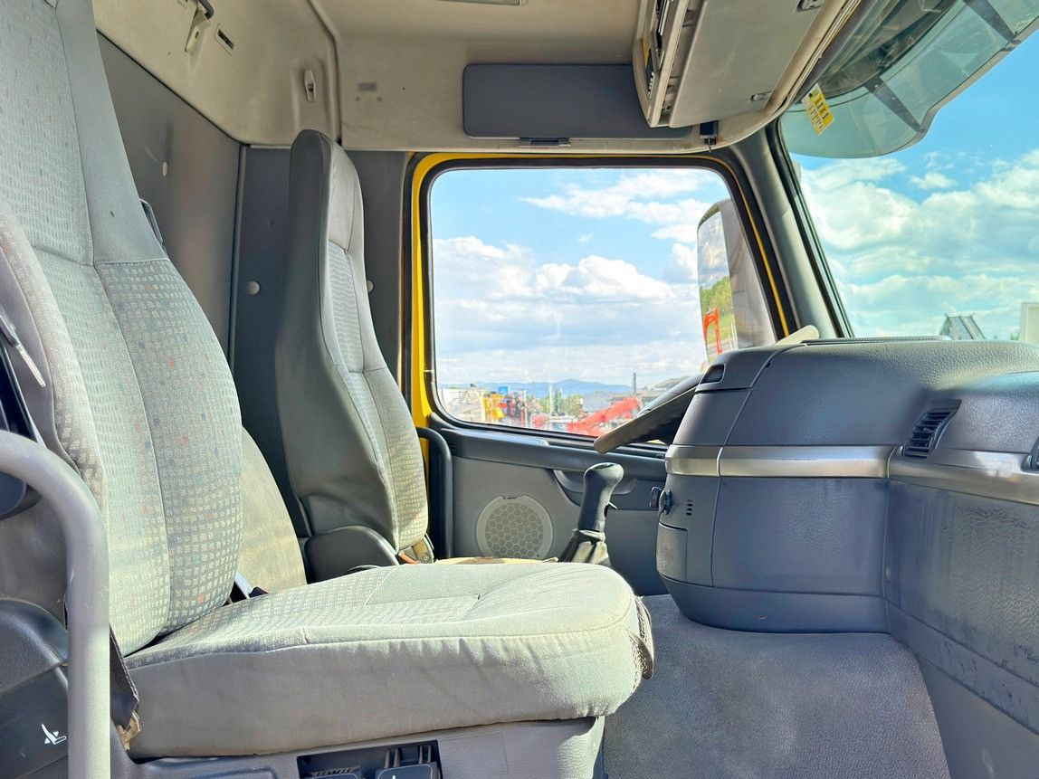 Kippiauto kuorma-auto, Nosturiauto Volvo FM 370 Kipper 6,20 m + BORDMATIC / 8x4 Volvo FM 12 340 Kipper 5,05 m + BORDMATIC / 6x4: kuva Kippiauto kuorma-auto, Nosturiauto Volvo FM 370 Kipper 6,20 m + BORDMATIC / 8x4 Volvo FM 12 340 Kipper 5,05 m + BORDMATIC / 6x4