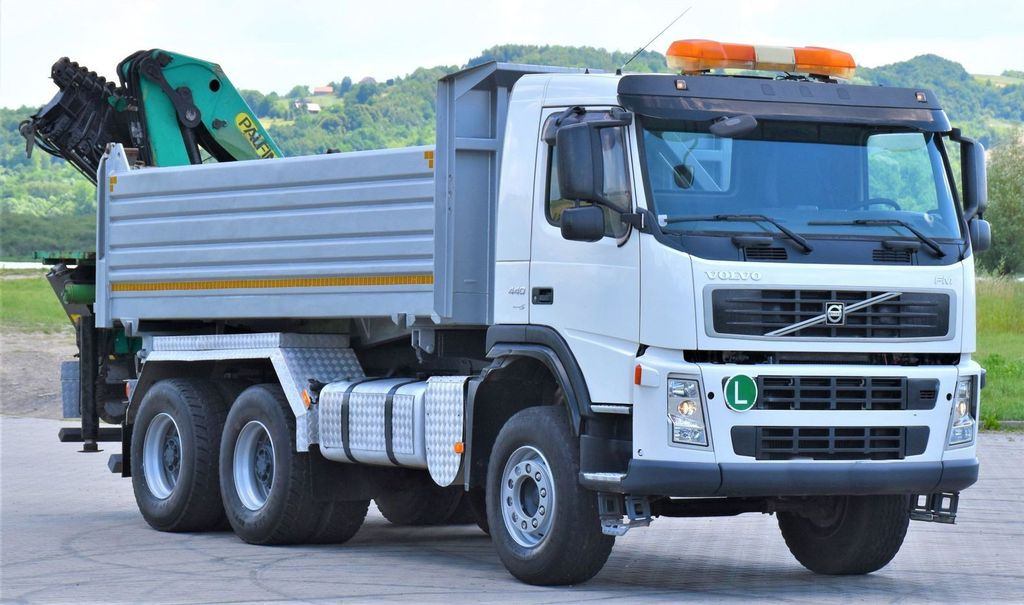 Volvo FM 440 Kipper 4,80m + PK 17000D/6x4 * TOPZUSTAND - Nosturiauto, Kippiauto kuorma-auto: kuva Volvo FM 440 Kipper 4,80m + PK 17000D/6x4 * TOPZUSTAND - Nosturiauto, Kippiauto kuorma-auto Volvo FM 440 Kipper 4,80m + PK 17000D/6x4 * TOPZUSTAND - Nosturiauto, Kippiauto kuorma-auto: kuva Volvo FM 440 Kipper 4,80m + PK 17000D/6x4 * TOPZUSTAND - Nosturiauto, Kippiauto kuorma-auto