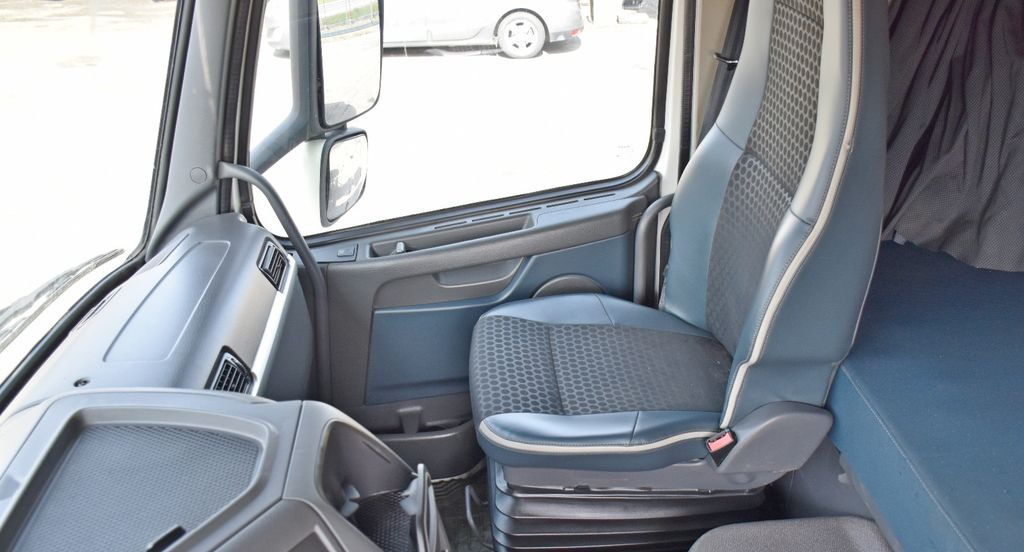 Nosturiauto, Vetopöytäauto Volvo FM 450 * Sattelzugmaschine * LIV 160Z96 * TOP: kuva Nosturiauto, Vetopöytäauto Volvo FM 450 * Sattelzugmaschine * LIV 160Z96 * TOP