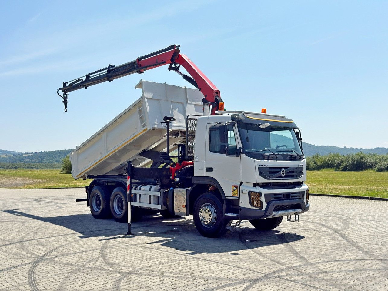 Volvo FMX 410 Kipper 4,70m *PK 14002-EH B/FUNK *6x4 - Nosturiauto: kuva Volvo FMX 410 Kipper 4,70m *PK 14002-EH B/FUNK *6x4 - Nosturiauto Volvo FMX 410 Kipper 4,70m *PK 14002-EH B/FUNK *6x4 - Nosturiauto: kuva Volvo FMX 410 Kipper 4,70m *PK 14002-EH B/FUNK *6x4 - Nosturiauto