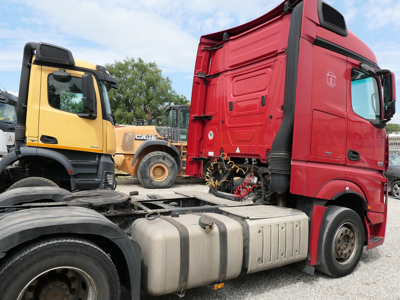 Mercedes Benz Actros 1845 - Vetopöytäauto: kuva Mercedes Benz Actros 1845 - Vetopöytäauto Mercedes Benz Actros 1845 - Vetopöytäauto: kuva Mercedes Benz Actros 1845 - Vetopöytäauto
