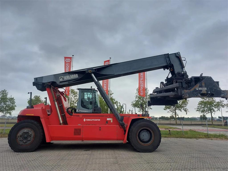 Kalmar DRG450-65C5X - Konttikurottajat: kuva Kalmar DRG450-65C5X - Konttikurottajat Kalmar DRG450-65C5X - Konttikurottajat: kuva Kalmar DRG450-65C5X - Konttikurottajat