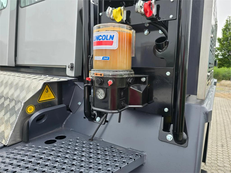 Terminaalitraktori Mafi R336 4x4: kuva Terminaalitraktori Mafi R336 4x4