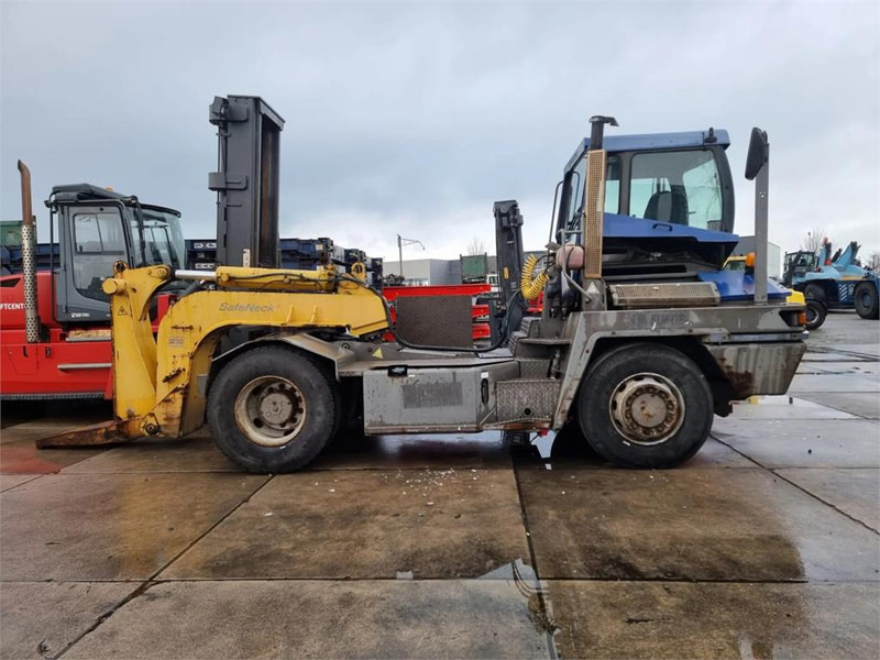 Terberg RT282 4x4 + safeneck - Terminaalitraktori: kuva Terberg RT282 4x4 + safeneck - Terminaalitraktori Terberg RT282 4x4 + safeneck - Terminaalitraktori: kuva Terberg RT282 4x4 + safeneck - Terminaalitraktori