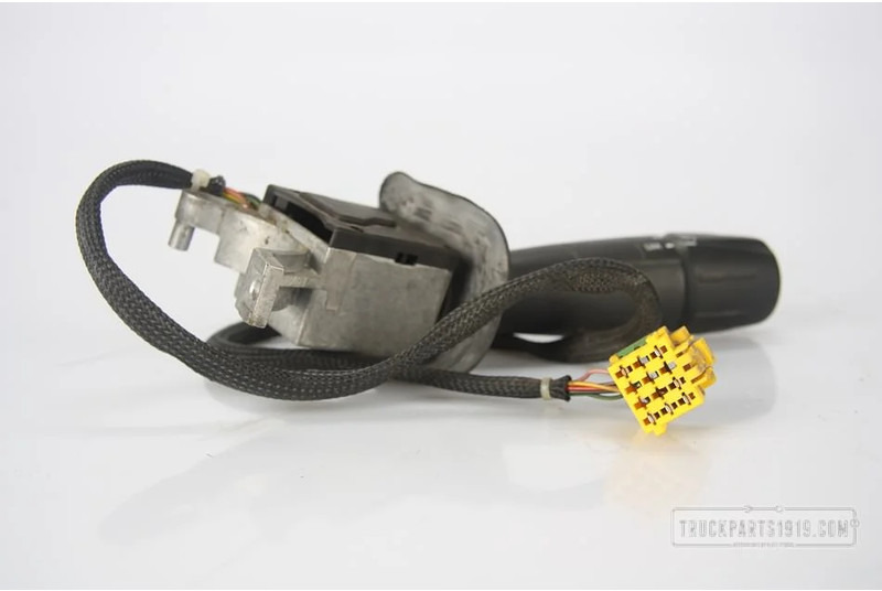 DAF Electrical System Cruisecontrol Schakelaar DAF - Ohjauspylvään kytkin - Kuorma-auto: kuva DAF Electrical System Cruisecontrol Schakelaar DAF - Ohjauspylvään kytkin - Kuorma-auto DAF Electrical System Cruisecontrol Schakelaar DAF - Ohjauspylvään kytkin - Kuorma-auto: kuva DAF Electrical System Cruisecontrol Schakelaar DAF - Ohjauspylvään kytkin - Kuorma-auto