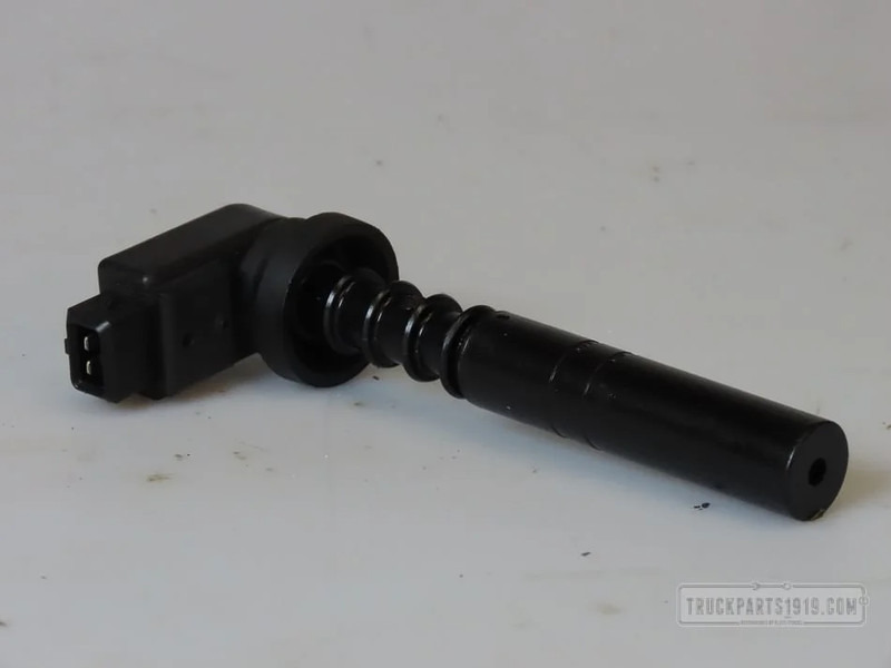 Mercedes-Benz Axle & Steering Parts Sensor stuurhuis reservoir - Paisuntasäiliö - Kuorma-auto: kuva Mercedes-Benz Axle & Steering Parts Sensor stuurhuis reservoir - Paisuntasäiliö - Kuorma-auto Mercedes-Benz Axle & Steering Parts Sensor stuurhuis reservoir - Paisuntasäiliö - Kuorma-auto: kuva Mercedes-Benz Axle & Steering Parts Sensor stuurhuis reservoir - Paisuntasäiliö - Kuorma-auto