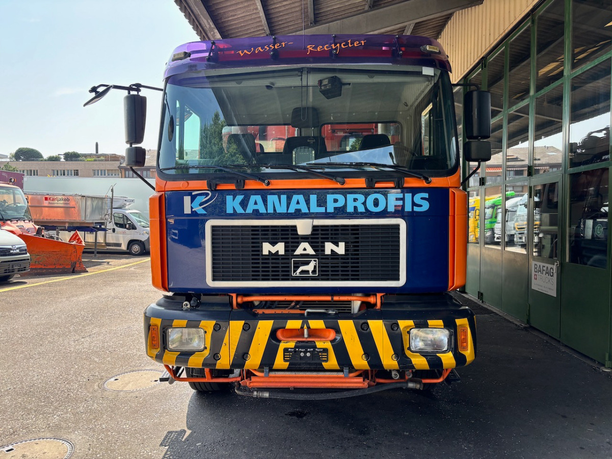 MAN 28.464 FNL 6x2 - Puhtaanpitoauto: kuva MAN 28.464 FNL 6x2 - Puhtaanpitoauto MAN 28.464 FNL 6x2 - Puhtaanpitoauto: kuva MAN 28.464 FNL 6x2 - Puhtaanpitoauto