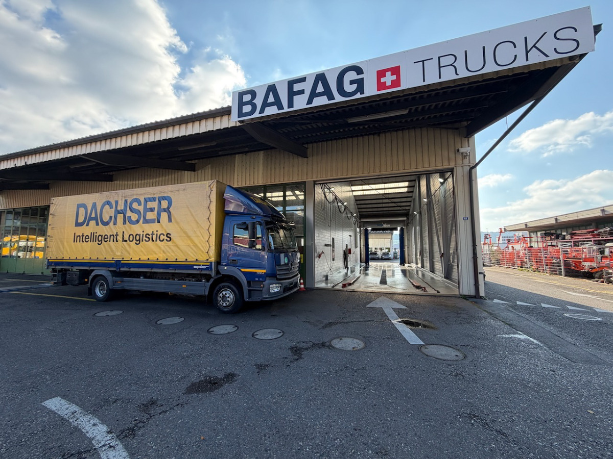 MERCEDES 1224 L - Pressukapelli kuorma-auto: kuva MERCEDES 1224 L - Pressukapelli kuorma-auto MERCEDES 1224 L - Pressukapelli kuorma-auto: kuva MERCEDES 1224 L - Pressukapelli kuorma-auto