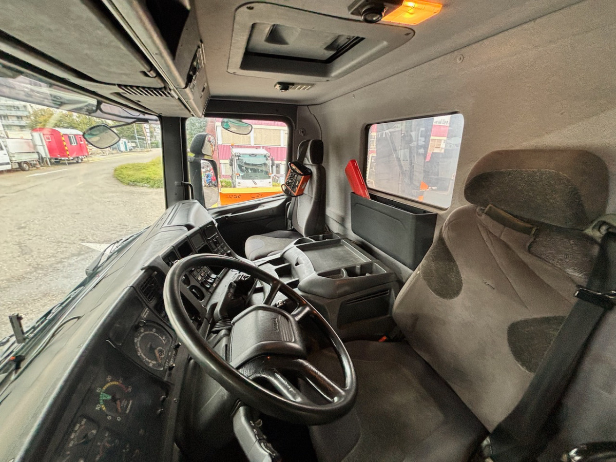 SCANIA P124CB8x4 - Betoniauto: kuva SCANIA P124CB8x4 - Betoniauto SCANIA P124CB8x4 - Betoniauto: kuva SCANIA P124CB8x4 - Betoniauto