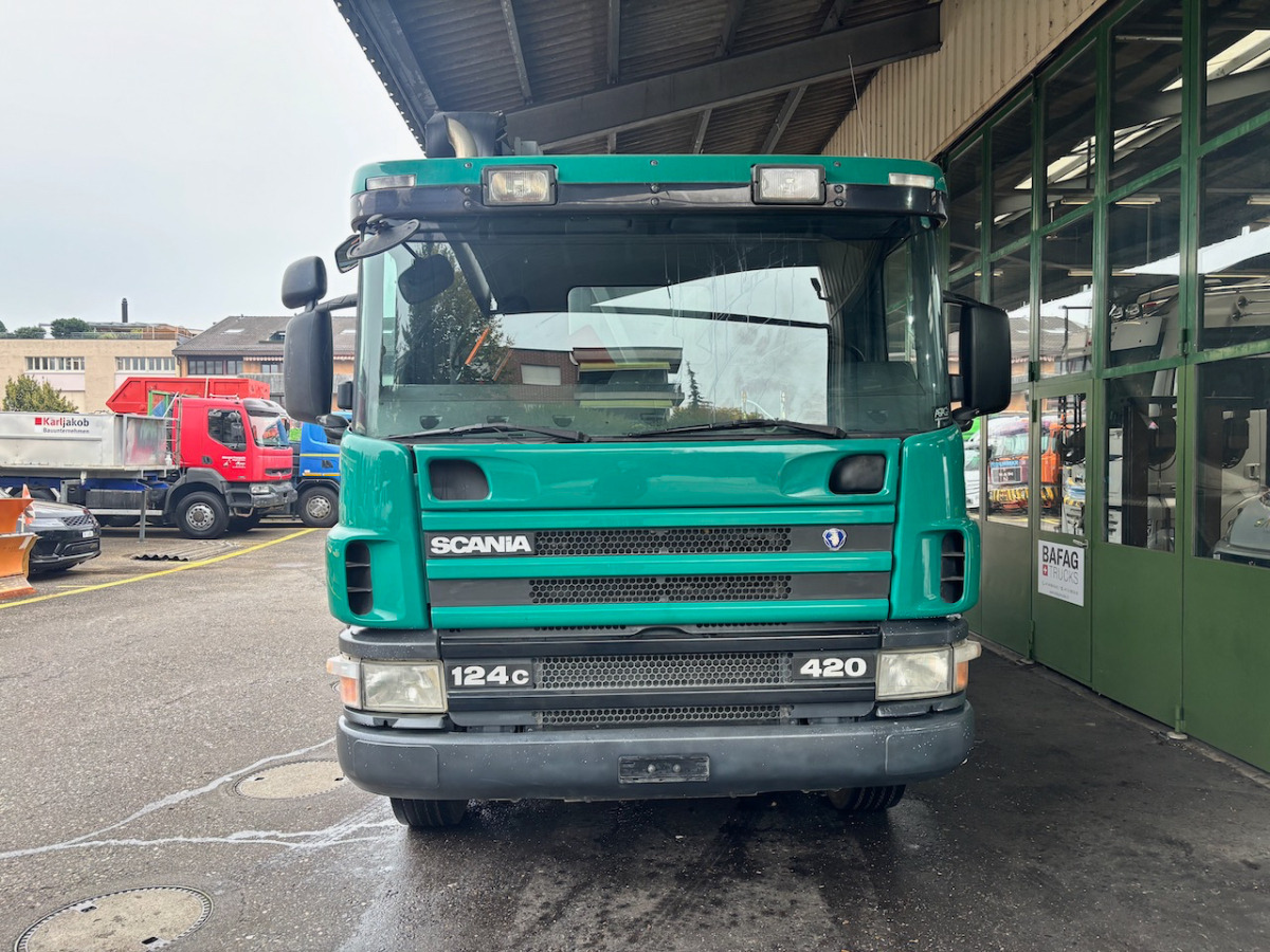 SCANIA P124CB8x4 - Betoniauto: kuva SCANIA P124CB8x4 - Betoniauto SCANIA P124CB8x4 - Betoniauto: kuva SCANIA P124CB8x4 - Betoniauto