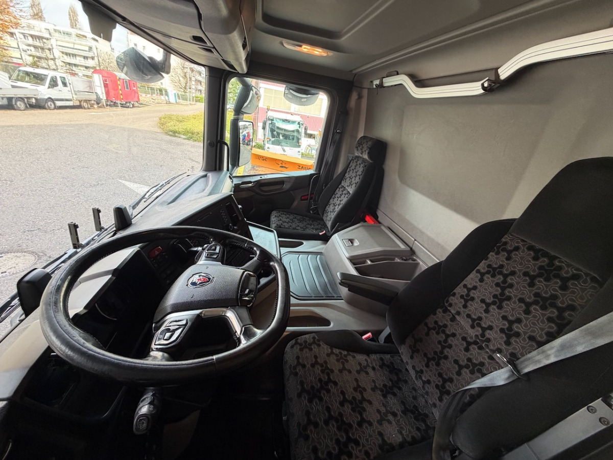 SCANIA P280 - Umpikori kuorma-auto: kuva SCANIA P280 - Umpikori kuorma-auto SCANIA P280 - Umpikori kuorma-auto: kuva SCANIA P280 - Umpikori kuorma-auto