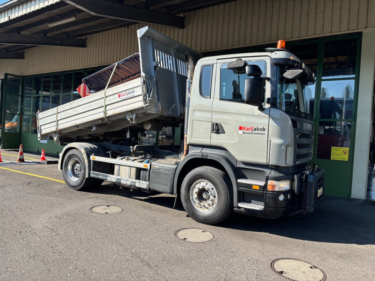 SCANIA R 380 CB4x2 - Kippiauto kuorma-auto: kuva SCANIA R 380 CB4x2 - Kippiauto kuorma-auto SCANIA R 380 CB4x2 - Kippiauto kuorma-auto: kuva SCANIA R 380 CB4x2 - Kippiauto kuorma-auto