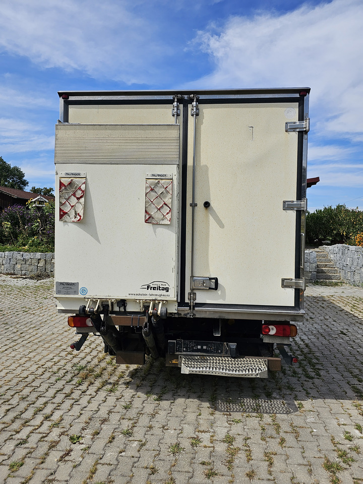 IVECO EUROCARGO 75-190 LBW Palfinger - Refrigeraattori kuorma-auto: kuva IVECO EUROCARGO 75-190 LBW Palfinger - Refrigeraattori kuorma-auto IVECO EUROCARGO 75-190 LBW Palfinger - Refrigeraattori kuorma-auto: kuva IVECO EUROCARGO 75-190 LBW Palfinger - Refrigeraattori kuorma-auto