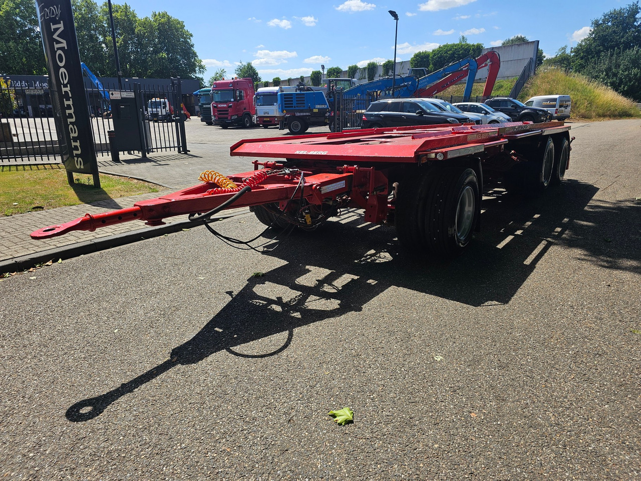 Kel-berg D24 3 Container Tippertrailer - Vaihtolavaperävaunu/ Nostovarsi vaihtolavaperävaunu: kuva Kel-berg D24 3 Container Tippertrailer - Vaihtolavaperävaunu/ Nostovarsi vaihtolavaperävaunu Kel-berg D24 3 Container Tippertrailer - Vaihtolavaperävaunu/ Nostovarsi vaihtolavaperävaunu: kuva Kel-berg D24 3 Container Tippertrailer - Vaihtolavaperävaunu/ Nostovarsi vaihtolavaperävaunu