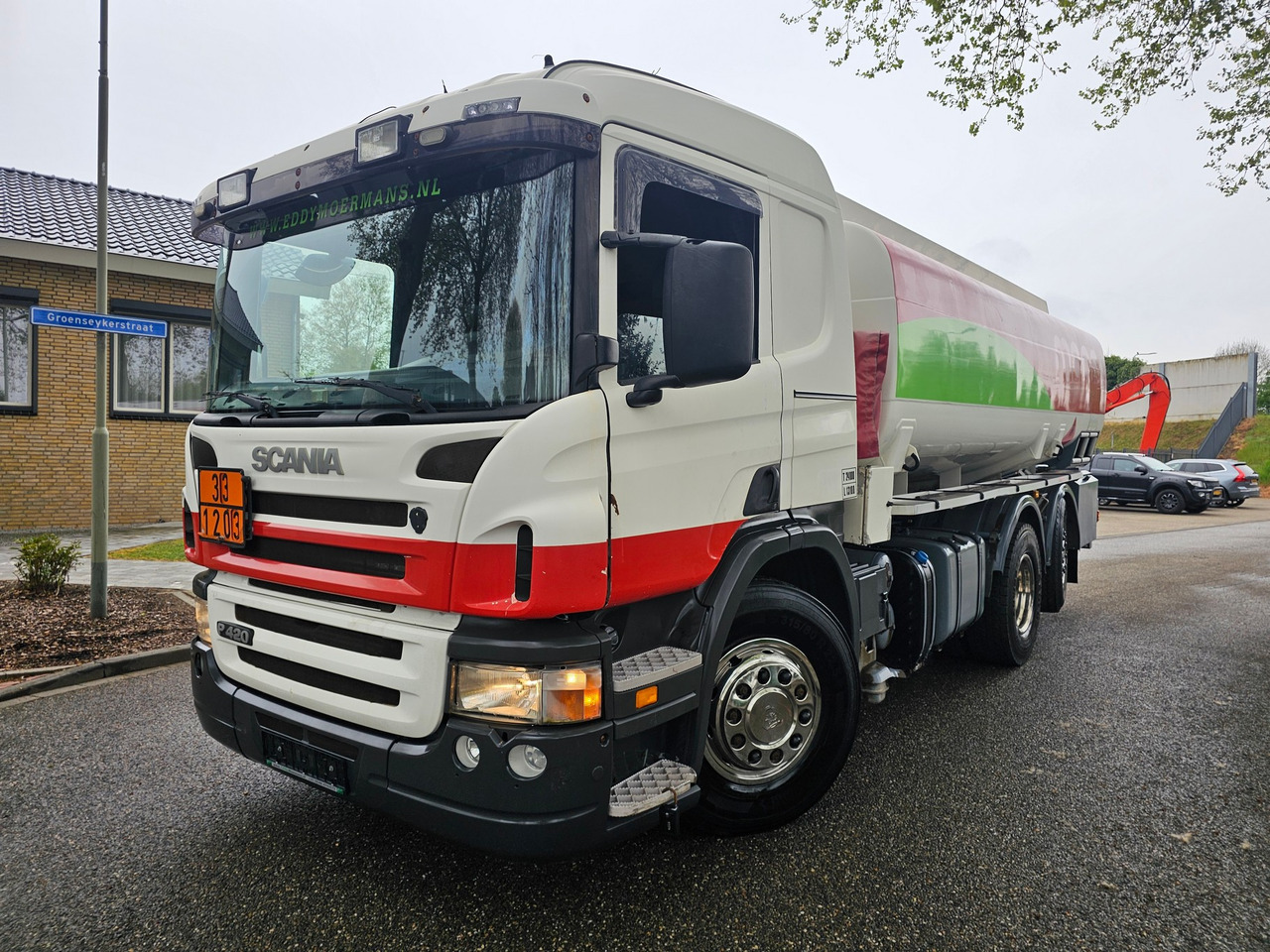Scania P420 Cp 19 6x2*4 - Säiliöauto: kuva Scania P420 Cp 19 6x2*4 - Säiliöauto Scania P420 Cp 19 6x2*4 - Säiliöauto: kuva Scania P420 Cp 19 6x2*4 - Säiliöauto