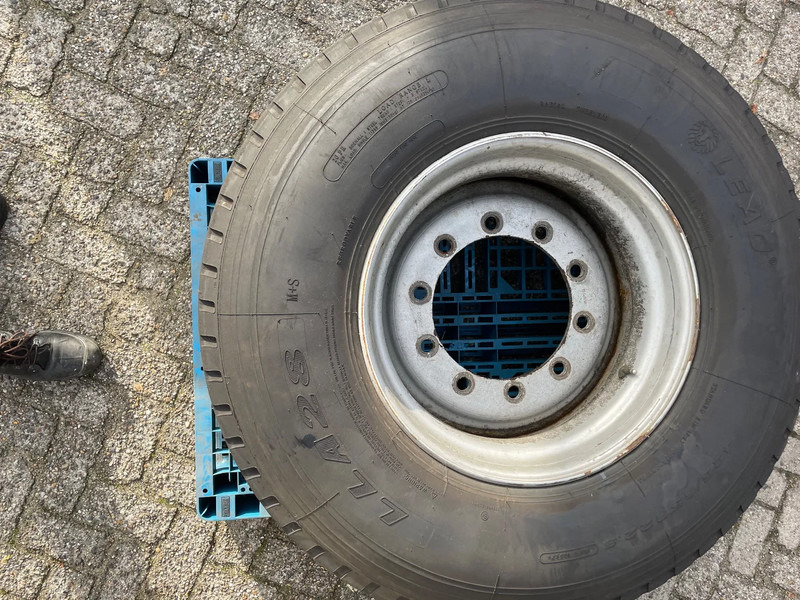 Hankook 425/65 R22,5 4 stuks LEAD - Rengas - Kuorma-auto: kuva Hankook 425/65 R22,5 4 stuks LEAD - Rengas - Kuorma-auto Hankook 425/65 R22,5 4 stuks LEAD - Rengas - Kuorma-auto: kuva Hankook 425/65 R22,5 4 stuks LEAD - Rengas - Kuorma-auto