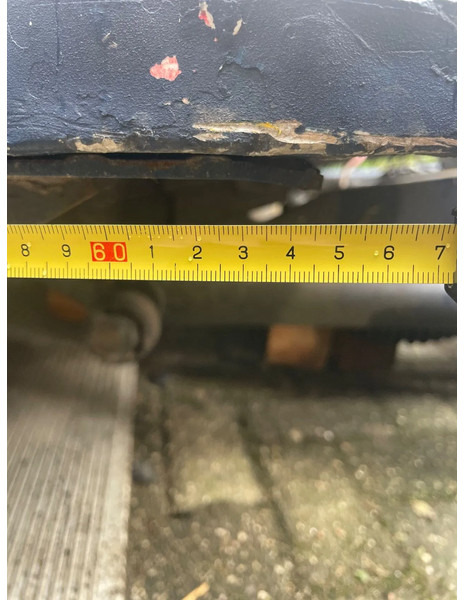 Kässbohrer 1500 KG Laadklep. Gebruikt - Umpikori puoliperävaunu: kuva Kässbohrer 1500 KG Laadklep. Gebruikt - Umpikori puoliperävaunu Kässbohrer 1500 KG Laadklep. Gebruikt - Umpikori puoliperävaunu: kuva Kässbohrer 1500 KG Laadklep. Gebruikt - Umpikori puoliperävaunu